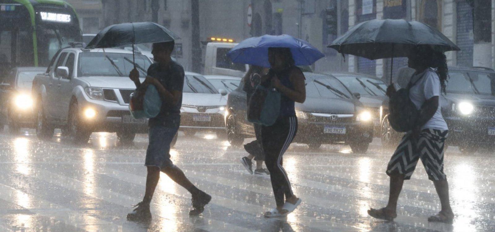 Inmet mantém alerta de tempestades nesta quarta-feira (28) para regiões da Bahia