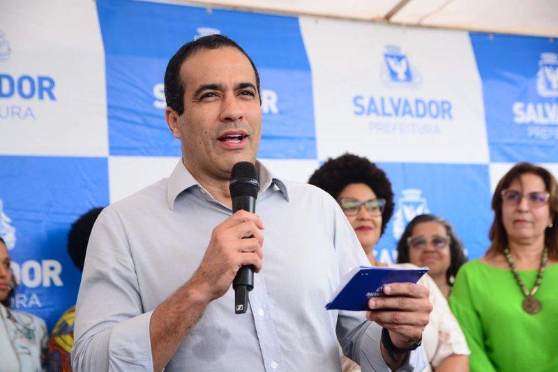 Bruno Reis antecipa salários dos servidores de Salvador para quarta-feira (28); veja como fica o feriadão