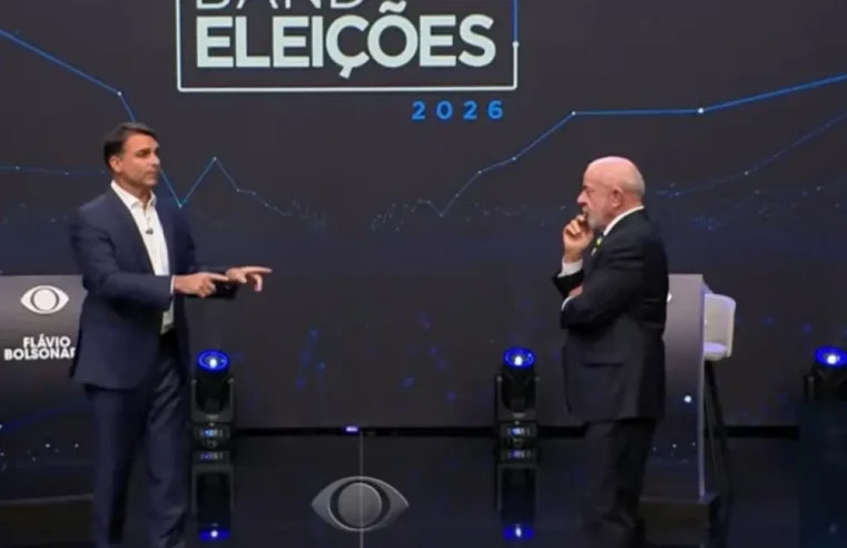 Flávio diz que presidiários votaram em Lula e presidente responde: “Quero que vote 100%, até teu pai” 