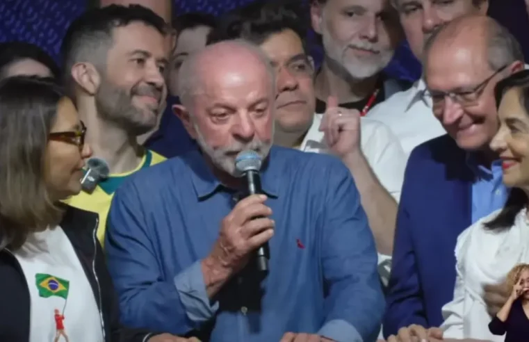 Lula amplia vantagem por 4,4 milhões e vence com mais que o dobro da diferença de votos em 2022