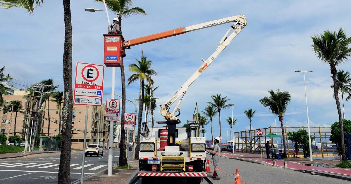 Salvador oferece reforço gratuito na iluminação pública; veja como solicitar e quais são os prazos