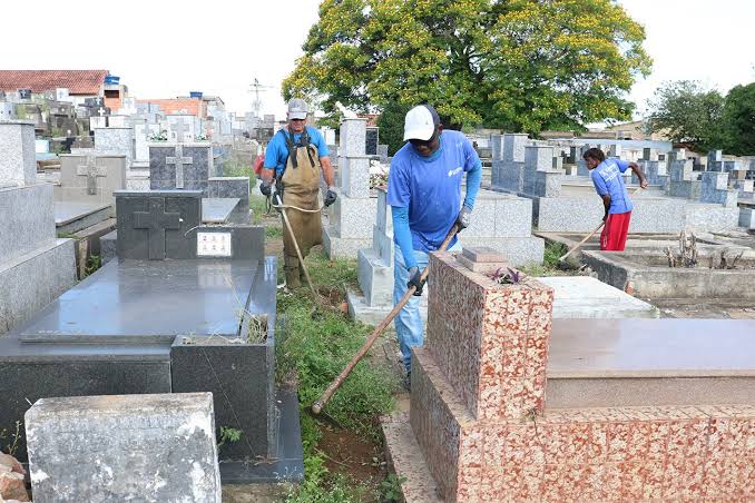 Finados em Salvador: cemitérios municipais passam por melhorias e funcionarão das 8h às 16h