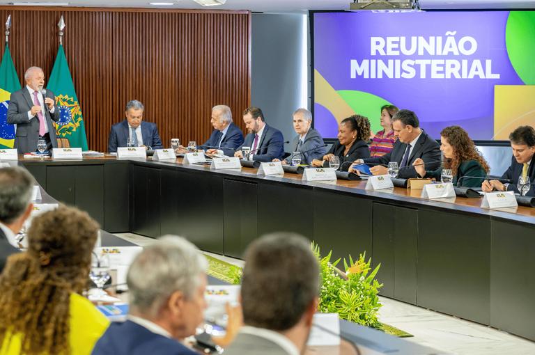 Lula enfrenta decisões sobre STF, segurança pública e contas do governo após reeleição; veja o que está pendente