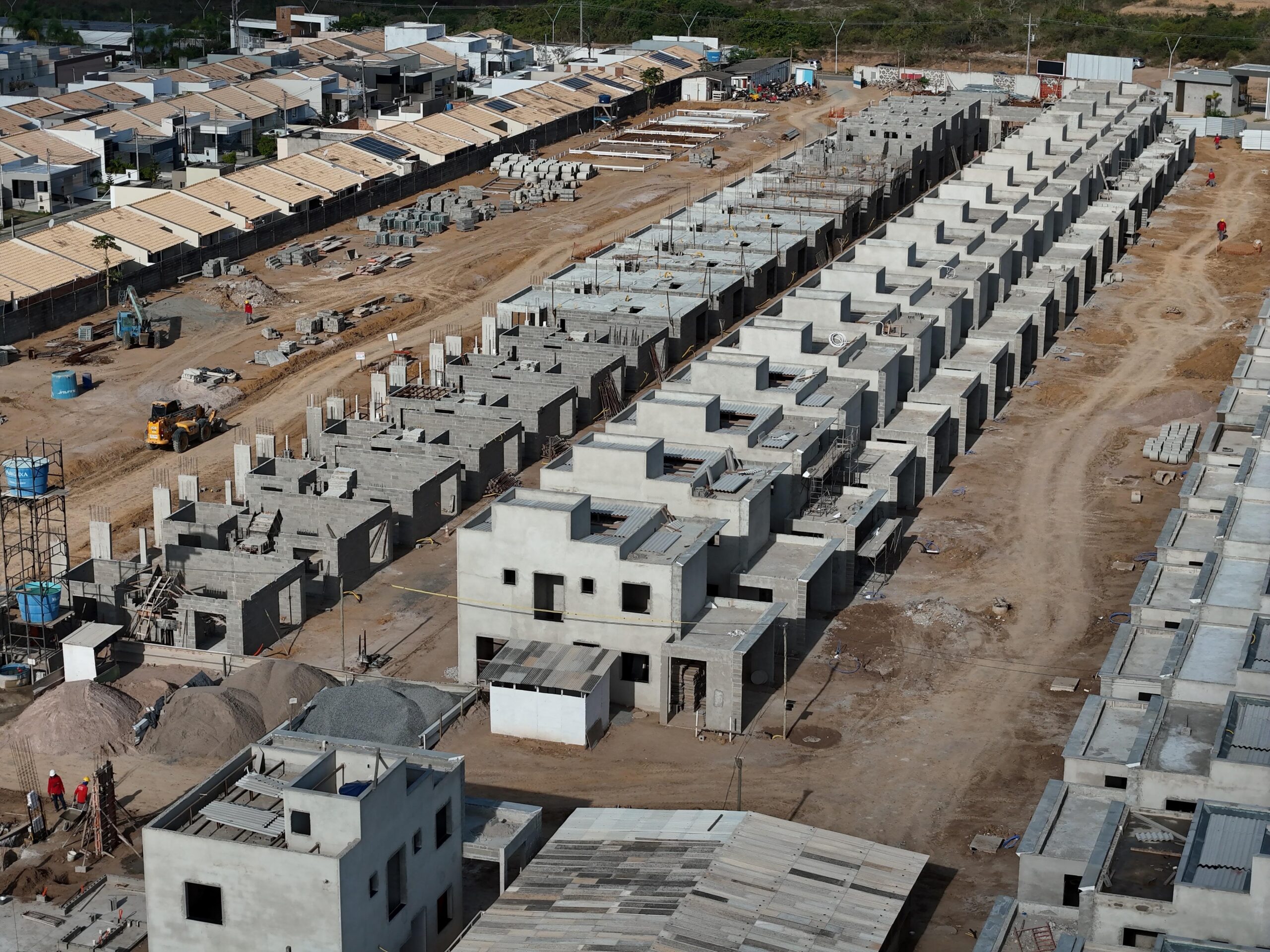 FGTS aprova orçamento de R$ 169 bilhões para habitação, saneamento e saúde em 2027
