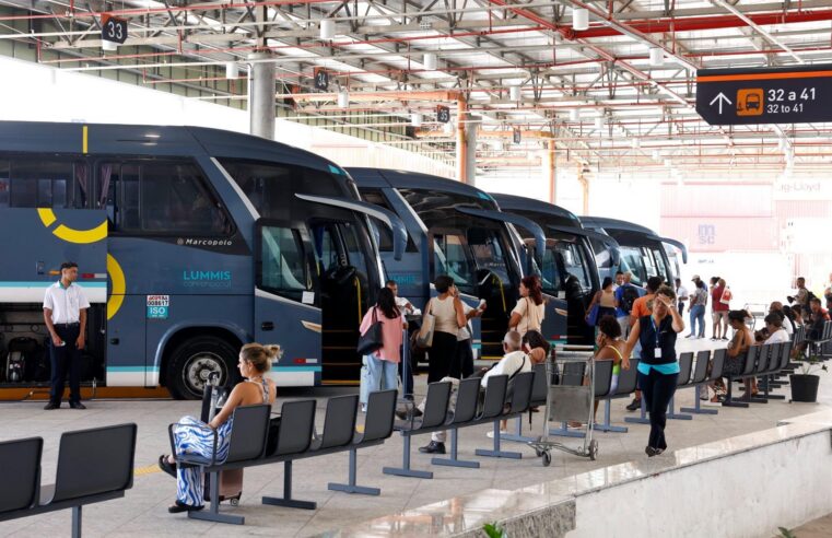 Bahia inicia transporte gratuito para eleitores nesta sexta-feira (23); veja horários e regras
