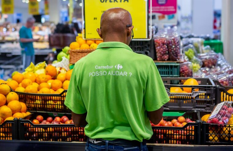 Última hora: desemprego cai para 5,2% no Brasil, aponta IBGE