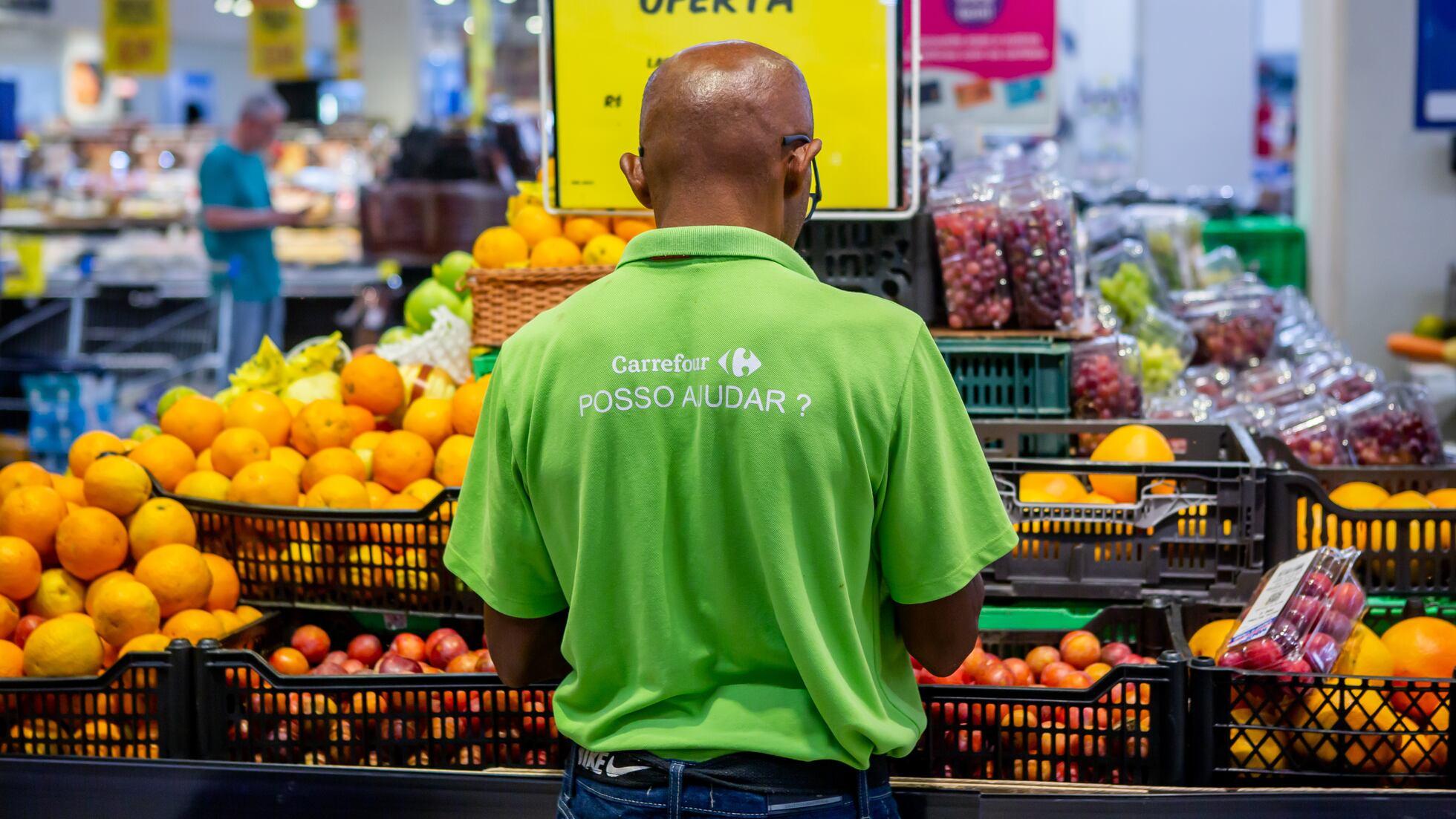 Última hora: desemprego cai para 5,2% no Brasil, aponta IBGE